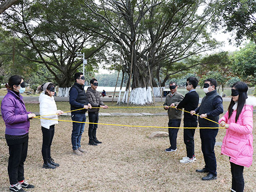 鋁紳仕-戶(hù)外游戲